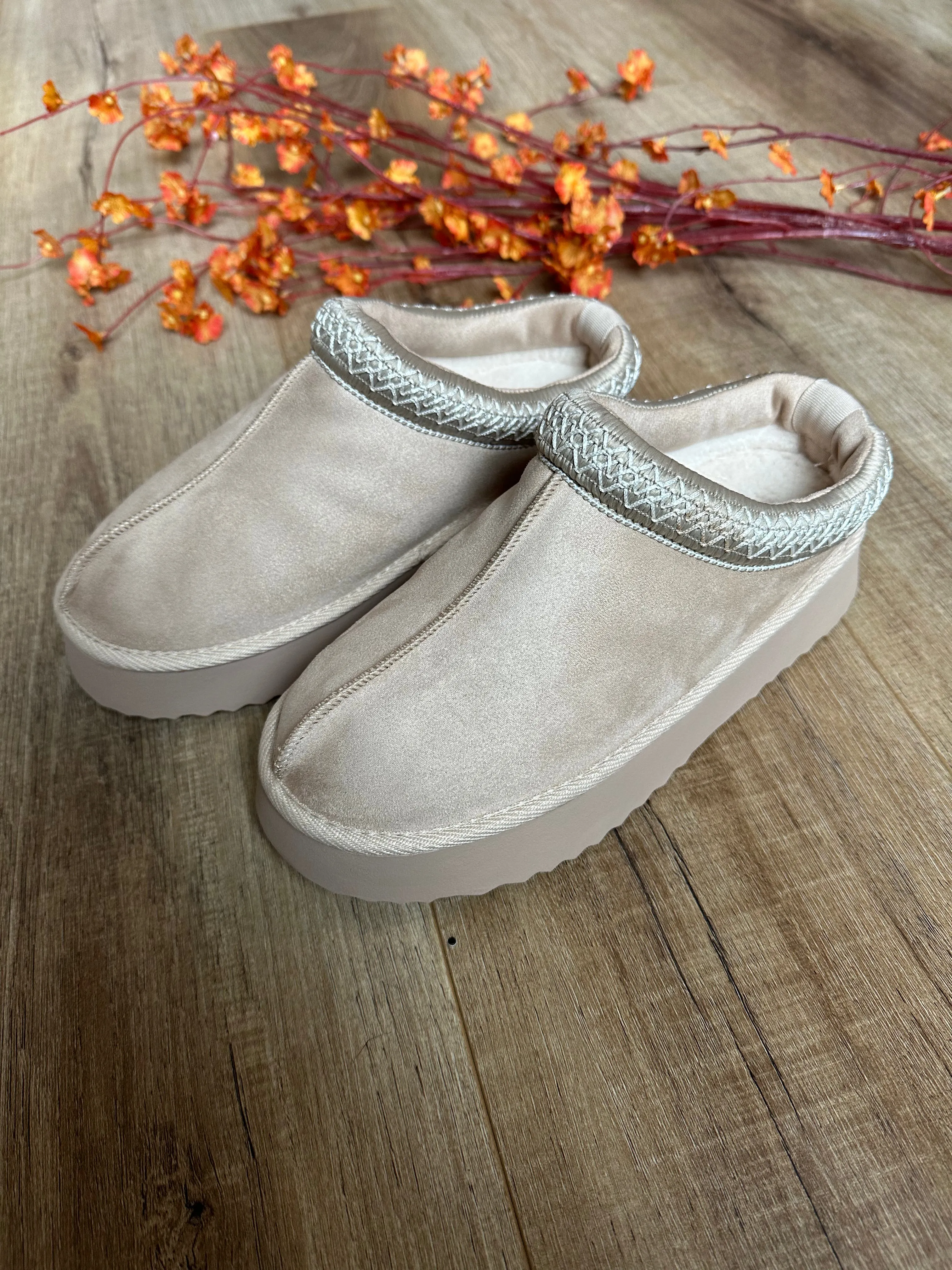 Yndigo Platform Slip-Ons (MIA)