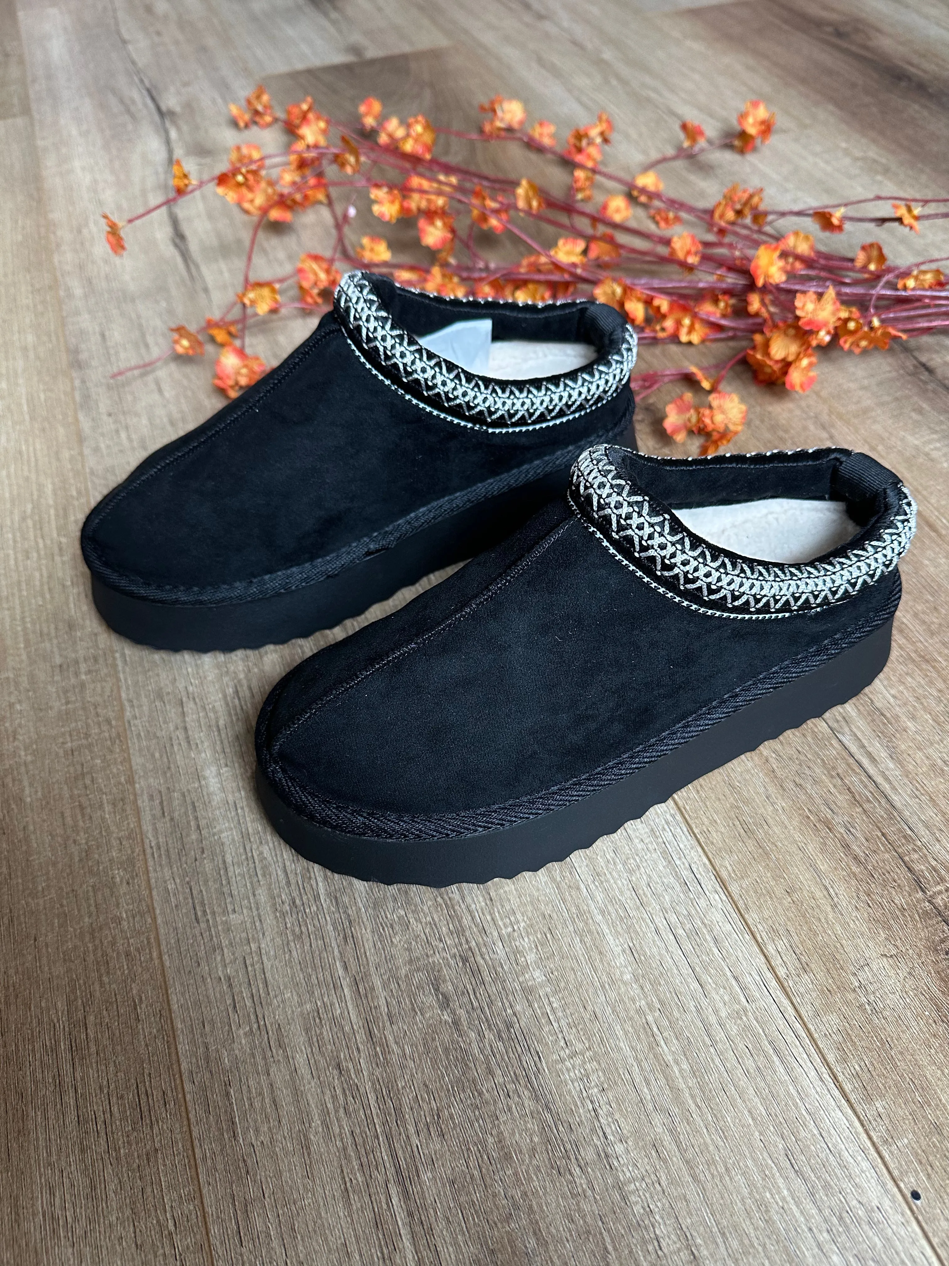 Yndigo Platform Slip-Ons (MIA)